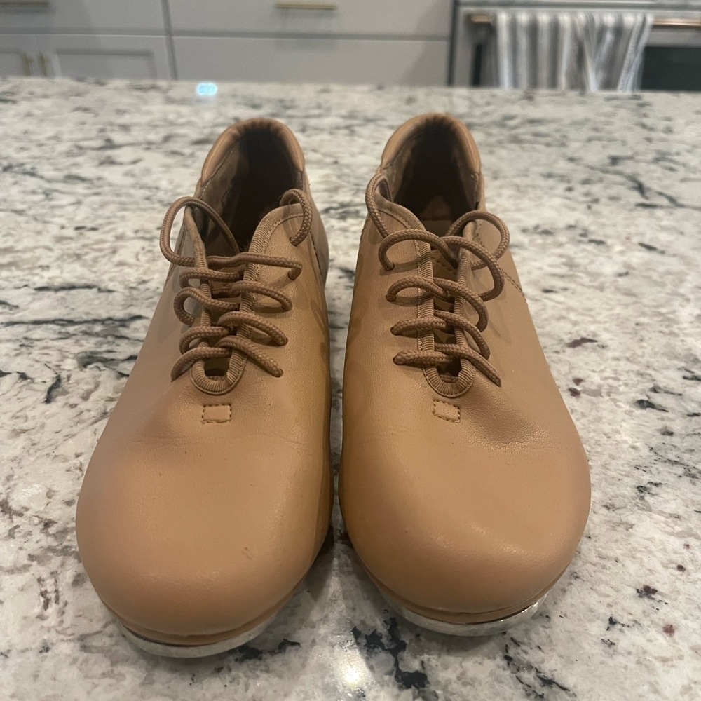 🩰 Balera tap shoes